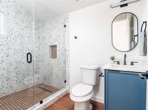 1168 1/2 Ridgeway DR 1, Austin TX 78702