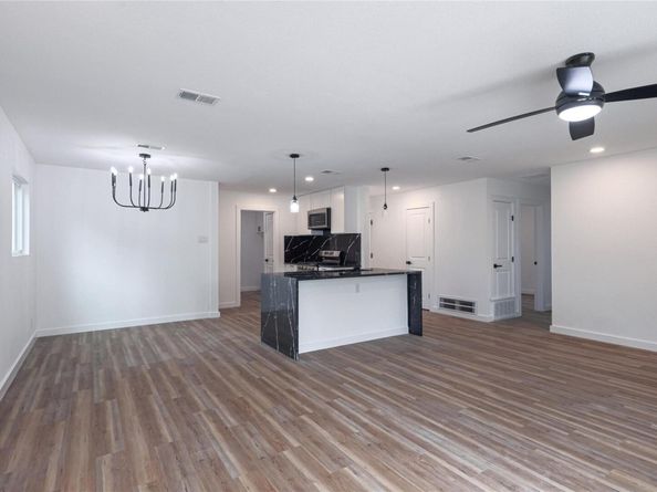 6907 Tulane DR, Austin TX 78723