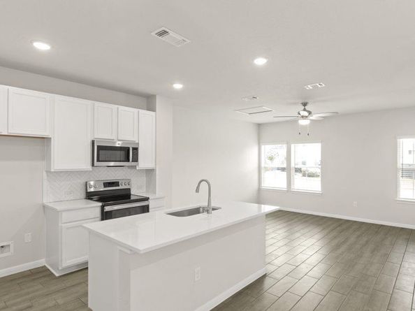 16704 Sonoma Breeze DR, Manor TX 78653