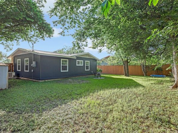 8221 Renton DR, Austin TX 78757