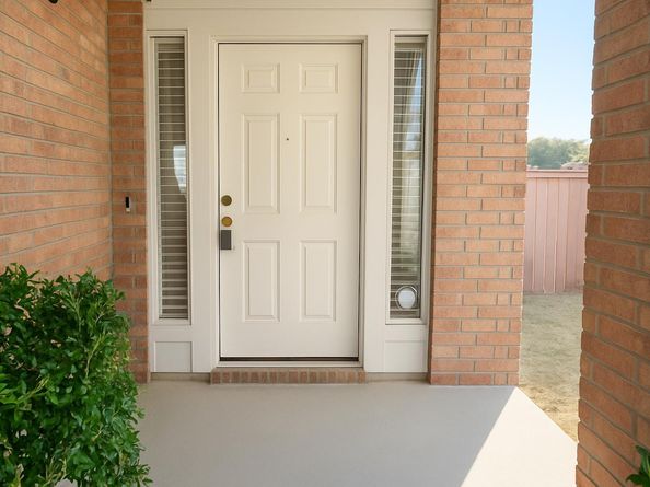 801 Hank Aaron LN, Round Rock TX 78665