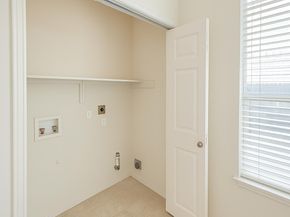 801 Hank Aaron LN, Round Rock TX 78665