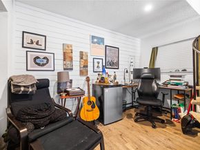 1840 Burton DR 110, Austin TX 78741