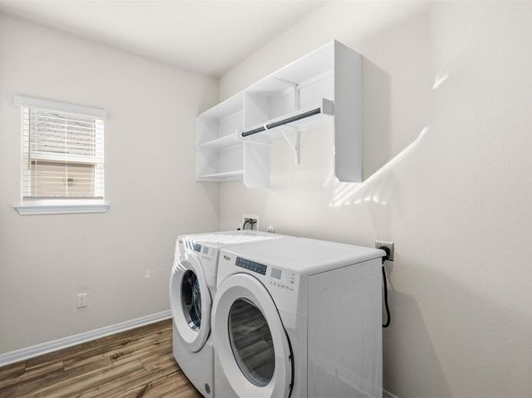 520 Loriner WAY, Liberty Hill TX 78642