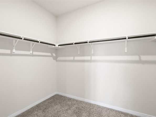 520 Loriner WAY, Liberty Hill TX 78642