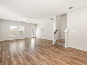 520 Loriner WAY, Liberty Hill TX 78642