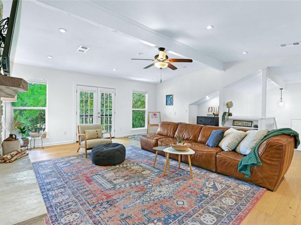 6203 Breeze WAY, Austin TX 78723
