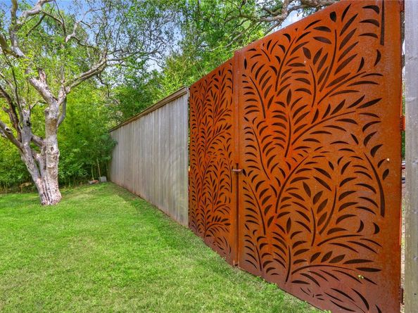 6203 Breeze WAY, Austin TX 78723