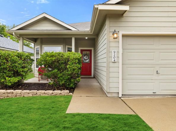 9204 Brents Elm DR, Austin TX 78744