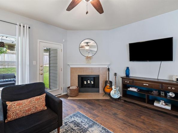 9204 Brents Elm DR, Austin TX 78744