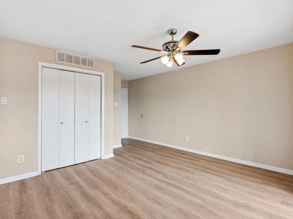 1840 Burton DR 155, Austin TX 78741