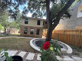1002 Walter ST, Austin TX 78702