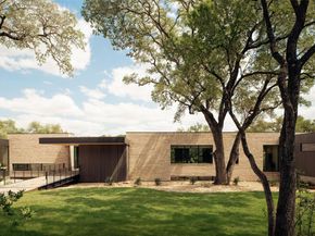 7001 Oak Shores DR, Austin TX 78730