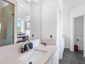 511 Duck Lake DR, Lakeway TX 78734