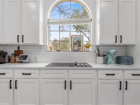 511 Duck Lake DR, Lakeway TX 78734