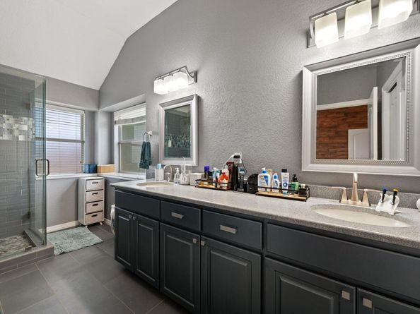 102 Stacey LN, Georgetown TX 78628