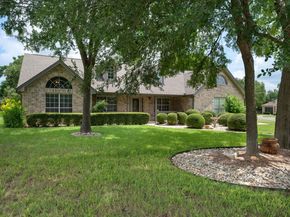 102 Stacey LN, Georgetown TX 78628
