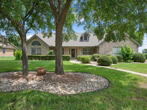 102 Stacey LN, Georgetown TX 78628