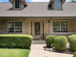 102 Stacey LN, Georgetown TX 78628