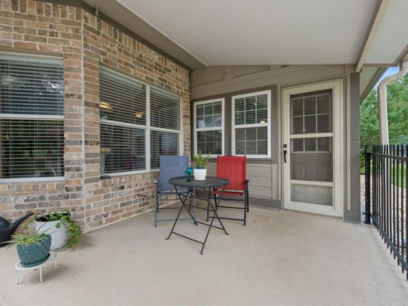 102 Stacey LN, Georgetown TX 78628