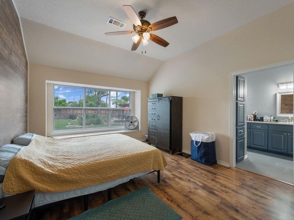 102 Stacey LN, Georgetown TX 78628