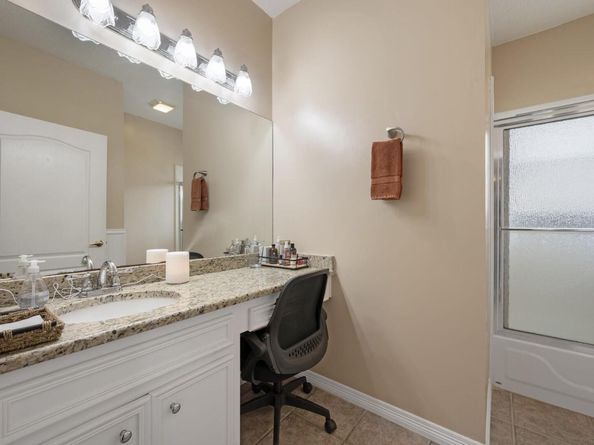 102 Stacey LN, Georgetown TX 78628