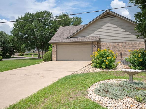 102 Stacey LN, Georgetown TX 78628