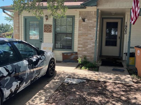 1903 Elysian FLDS, Austin TX 78727