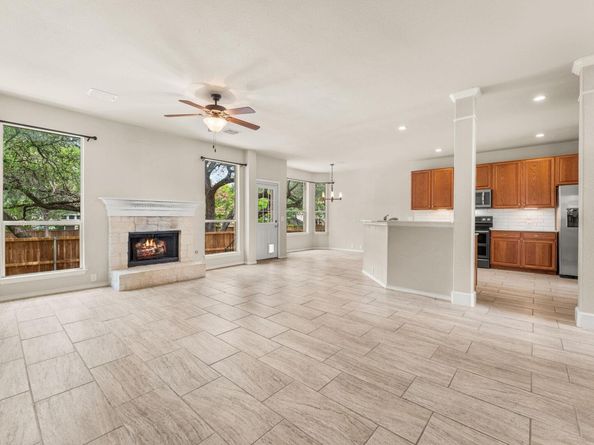 10916 Colonel Winn LOOP, Austin TX 78748