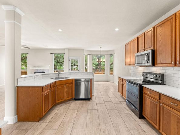 10916 Colonel Winn LOOP, Austin TX 78748