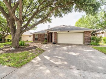 2317 Sycamore TRL