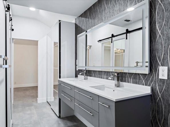 11522 Antigua DR, Austin TX 78759