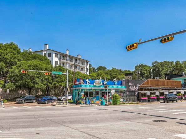 300 Crockett ST 210, Austin TX 78704