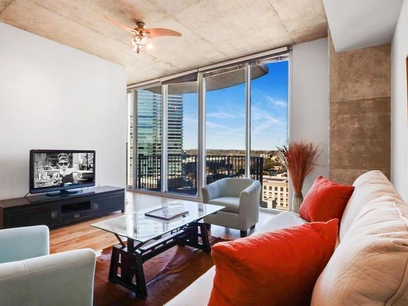 360 Nueces ST 1318, Austin TX 78701