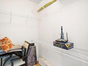 360 Nueces ST 1318, Austin TX 78701