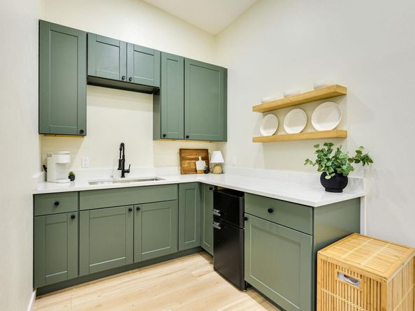 5904 Hudson Bend RD, Austin TX 78734