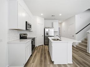 500 Municipal DR 302, Leander TX 78641