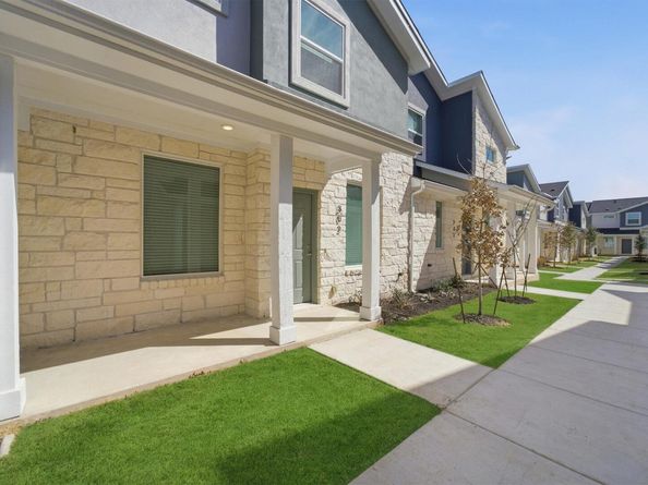 500 Municipal DR 302, Leander TX 78641