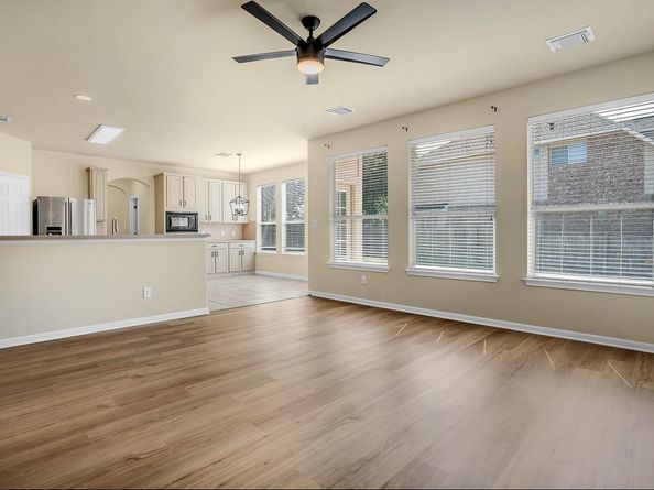 1001 Winding Creek PL, Round Rock TX 78665