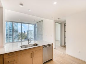 301 West Ave 2003, Austin TX 78701