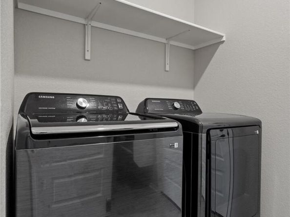 213 Sweet Autumn DR, Georgetown TX 78626