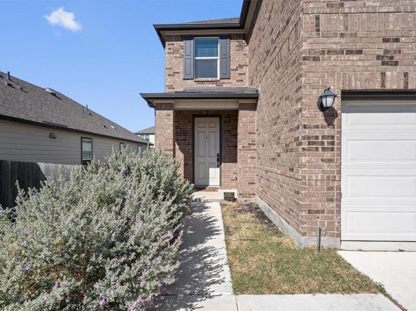 213 Sweet Autumn DR, Georgetown TX 78626