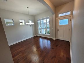 2404 Vintage Stave RD 102, Austin TX 78748