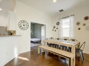 2206 E 14th ST 2, Austin TX 78702