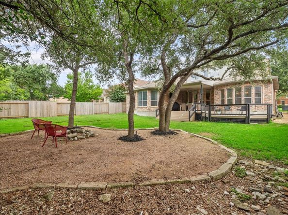 7901 Adelaide DR, Austin TX 78739