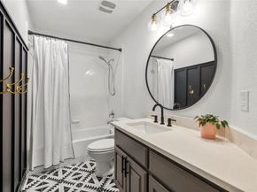 7901 Adelaide DR, Austin TX 78739