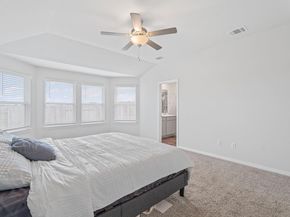 601 S Loriner WAY, Liberty Hill TX 78642