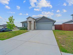 601 S Loriner WAY, Liberty Hill TX 78642