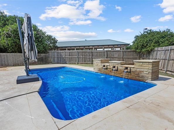 1802 Kwai CV, Leander TX 78641
