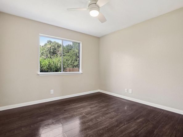 1802 Kwai CV, Leander TX 78641
